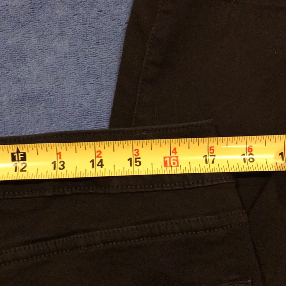 Lee Jeans - Picture 6 of 7